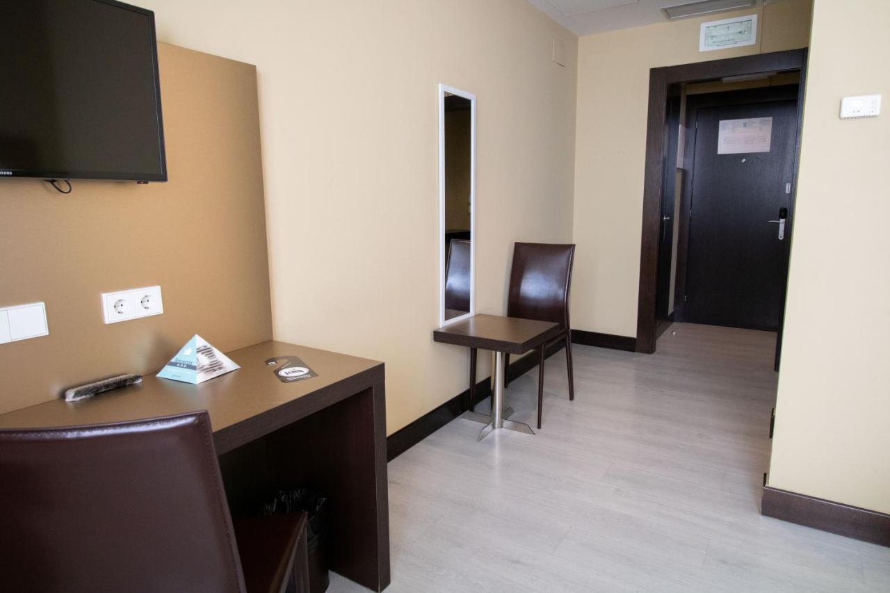 Alda Route 42 Hotel Illescas Kültér fotó