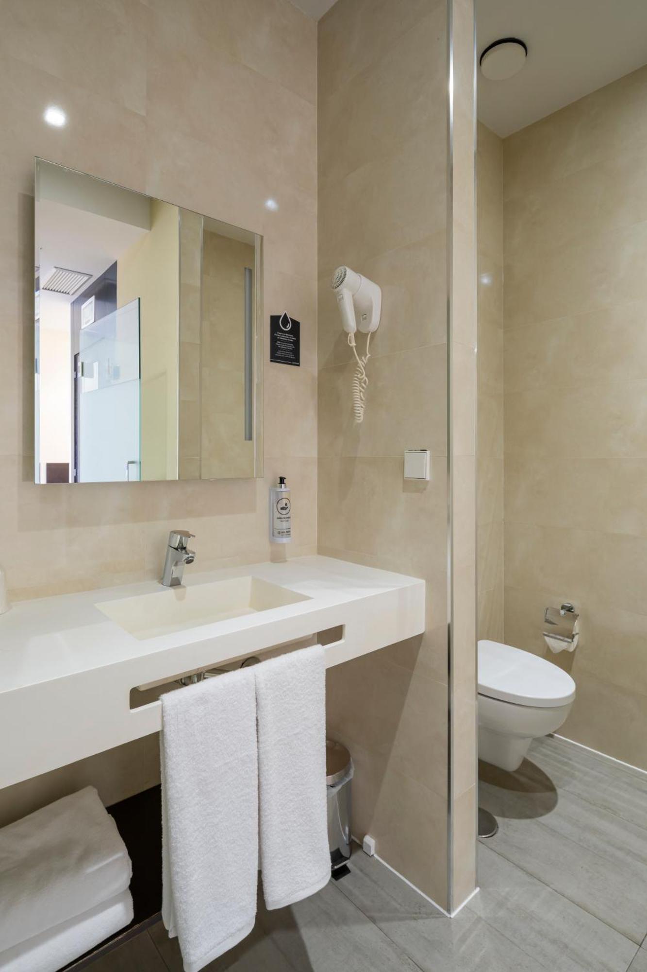Alda Route 42 Hotel Illescas Kültér fotó
