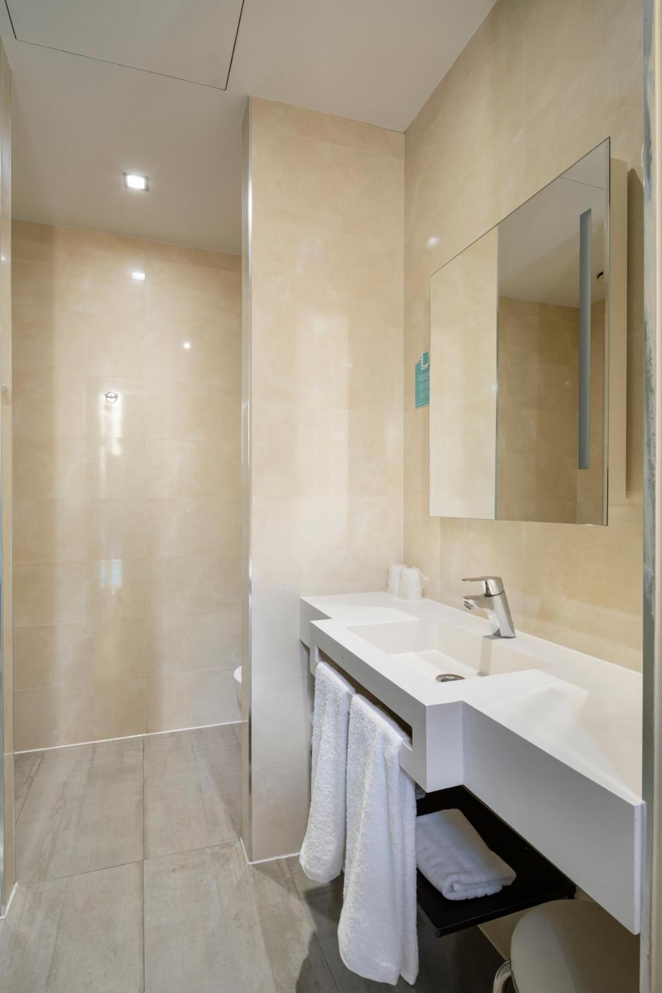 Alda Route 42 Hotel Illescas Kültér fotó