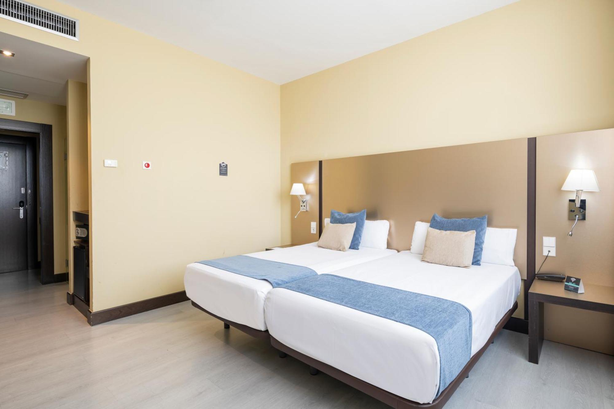 Alda Route 42 Hotel Illescas Kültér fotó