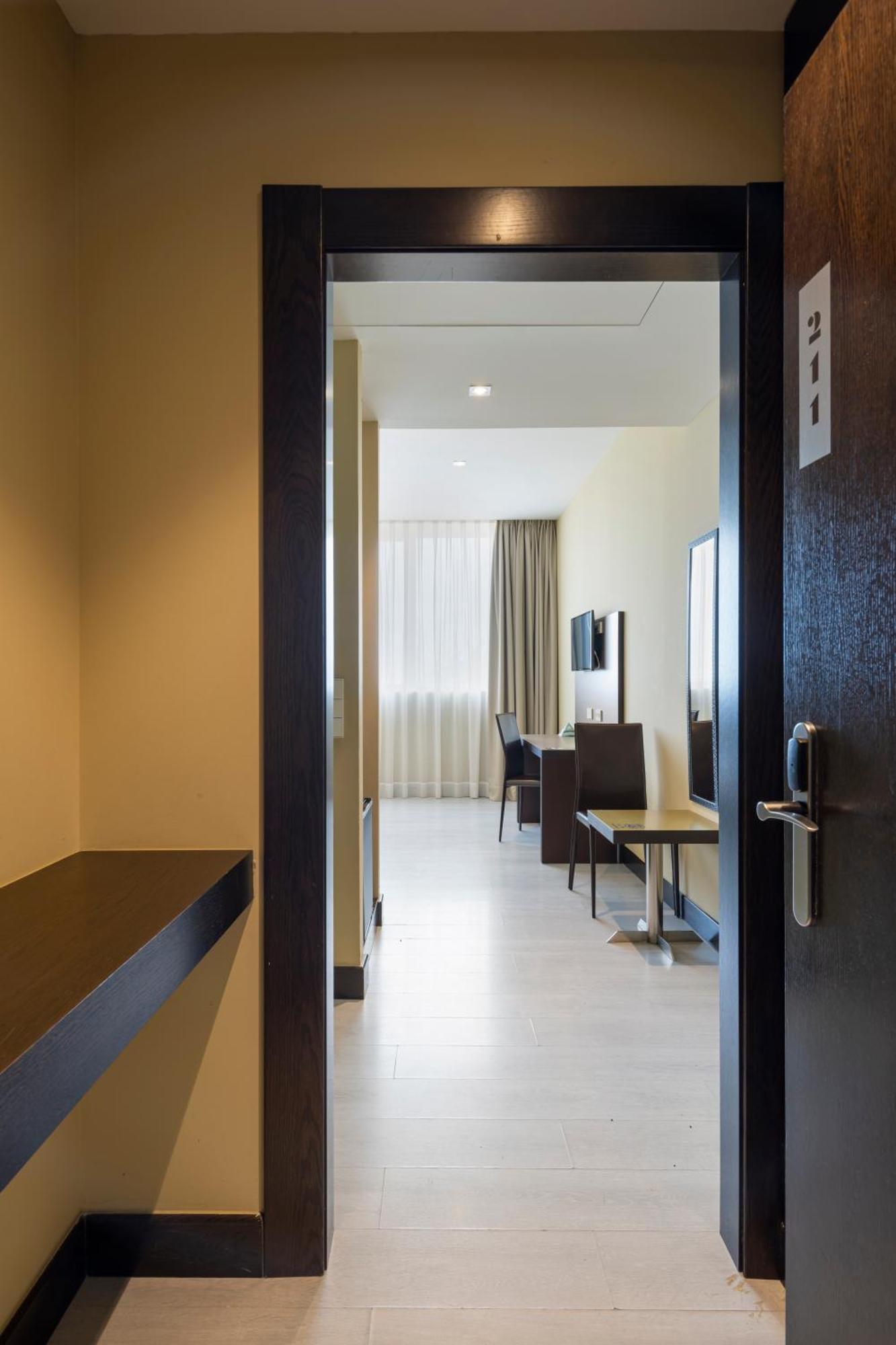 Alda Route 42 Hotel Illescas Kültér fotó
