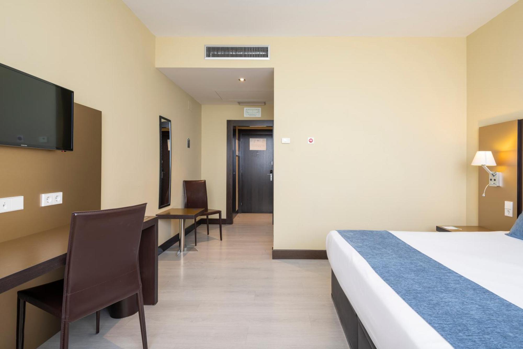 Alda Route 42 Hotel Illescas Kültér fotó