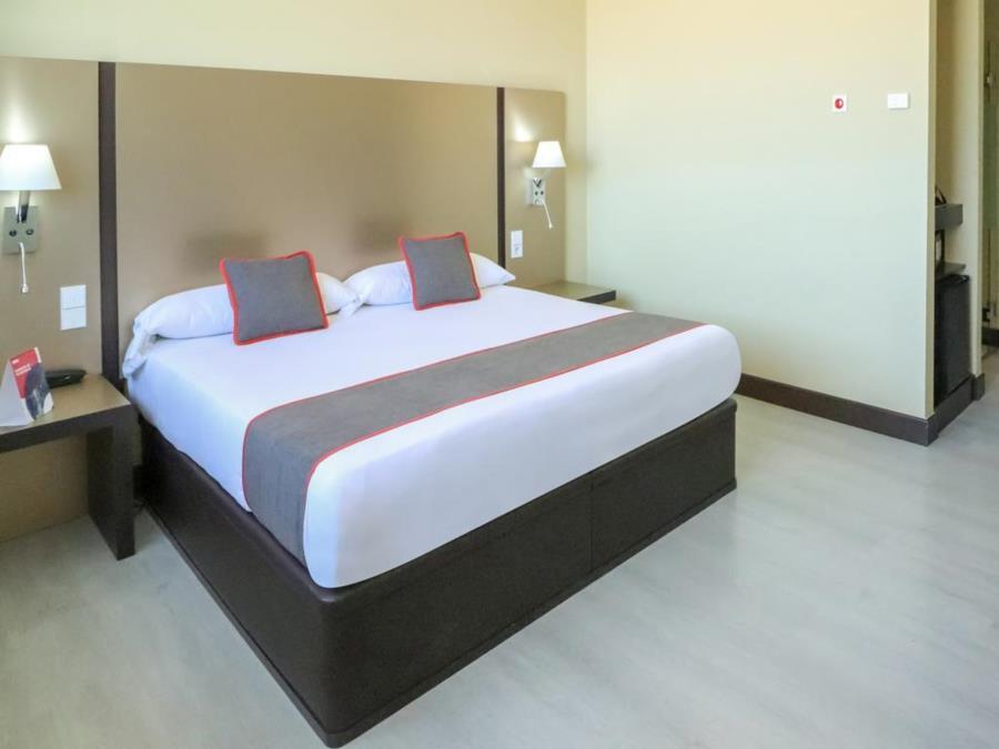 Alda Route 42 Hotel Illescas Kültér fotó